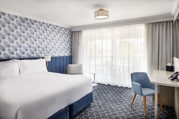 Beach Comber Hotel & Resort - Image 4